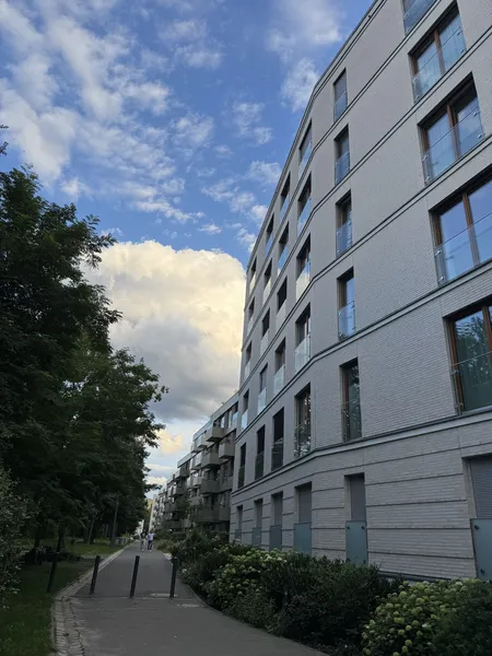 Wohnen mit Charakter: 2-Zimmer-Wohnung in Berlin-Mitte — photo 1